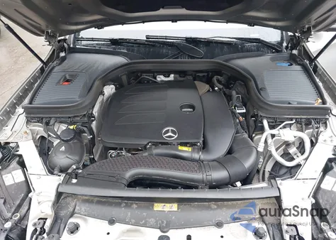 2021 Mercedes-Benz Glc 300 4Matic Suv z USA, uszkodzony, nr VIN W1N0G8EB4MF891863